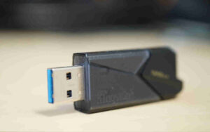 odzyskiwanie danych z pendrive